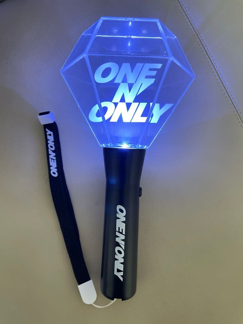 ONE N' ONLY ワンエン ペンライト 002 - メルカリ