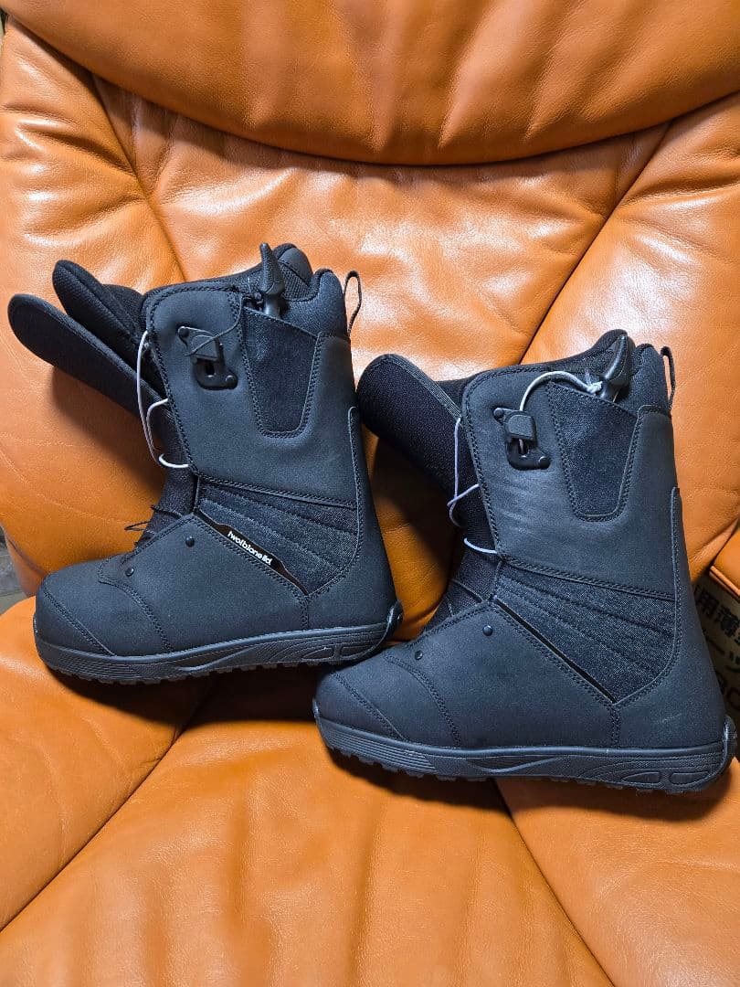 two【b】one Ltd. 　レディーススノーボードブーツ24.5cm　美品
