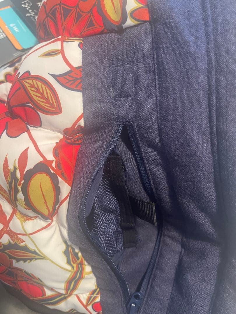 定価41800円新品同様☆Roxy☆スノーボードジャケットホワイト/ネイビー s