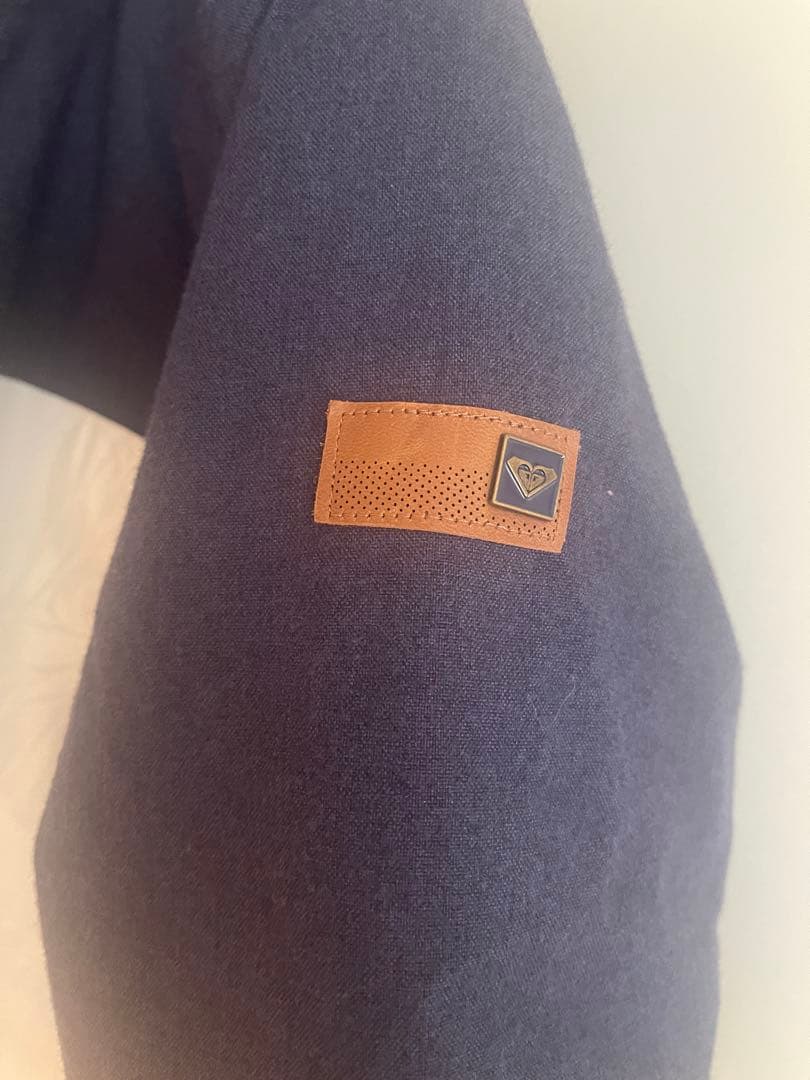 定価41800円新品同様☆Roxy☆スノーボードジャケットホワイト/ネイビー s