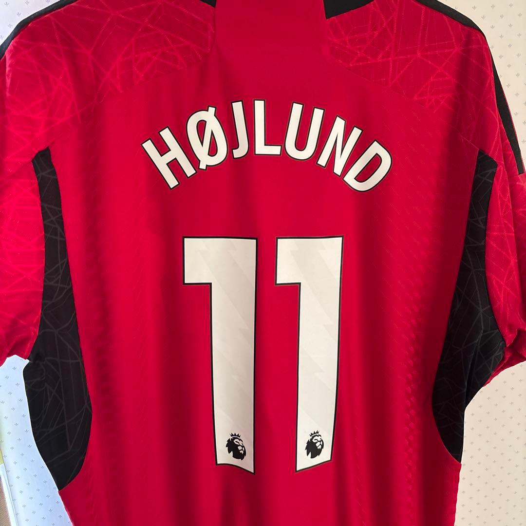 2324 マンチェスター・U オーセンティックユニ No.11 Hojlund - メルカリ