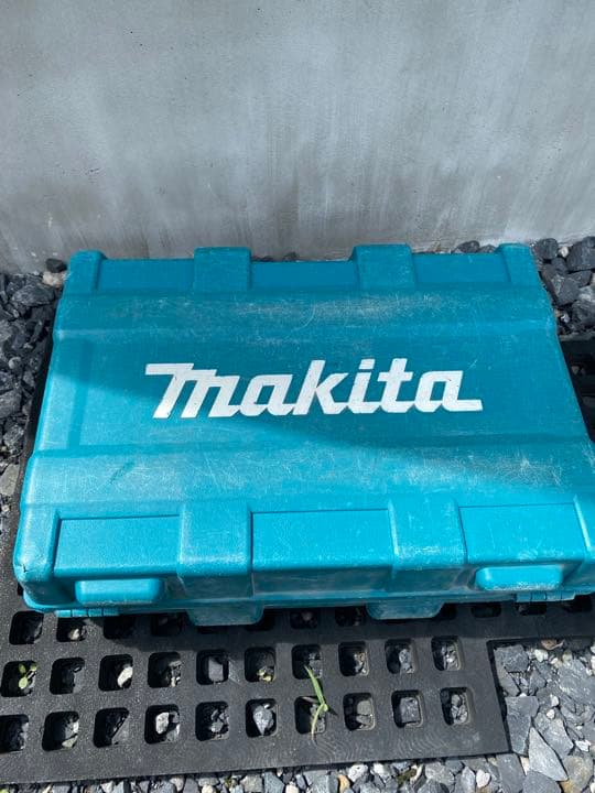 マキタ　18v グラインダー　125