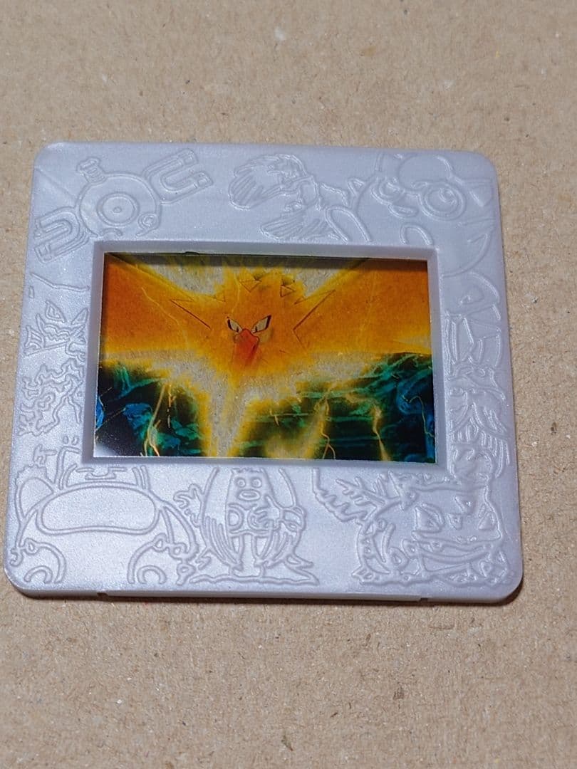 Meiji ポケモンビスケット 空箱 ルギア爆誕柄 金銀 ピクチャーフレーム