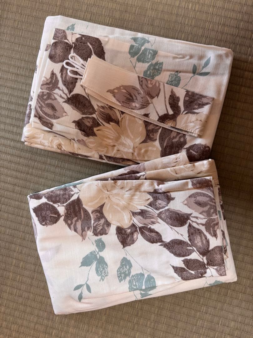 ローラアシュレイ　カーテン100×135cm 2枚セット