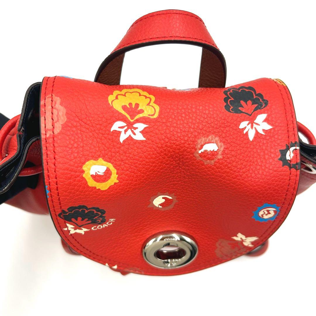 COACH 　コーチ　フローラル　ターンロック　ミニリュック　 花柄 　レッド