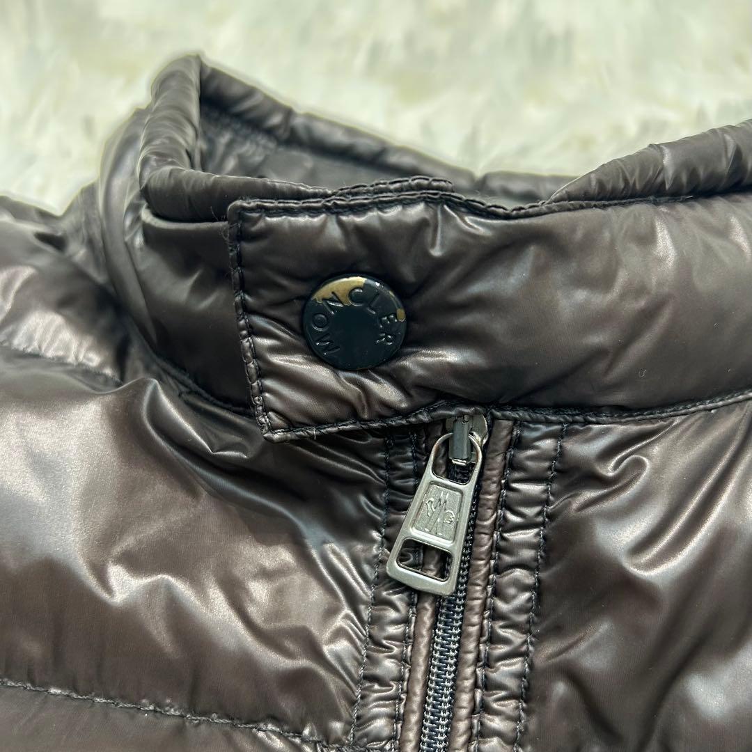 モンクレール ACRUS アコルス ライト ダウン ジャケット 軽量 ロゴ 3