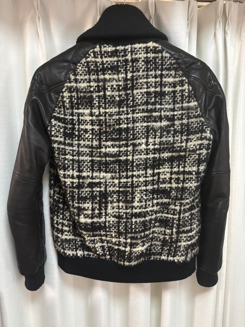 1piu1uguale3 シャネルツイード　レザー　スタジャン　Ⅳ