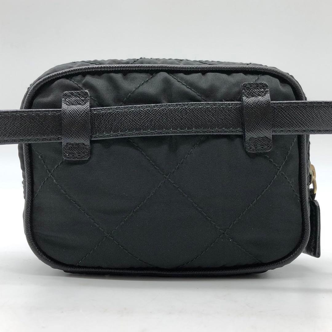 ✨極希少✨プラダ ウエストバッグ 三角ロゴプレート キルティング