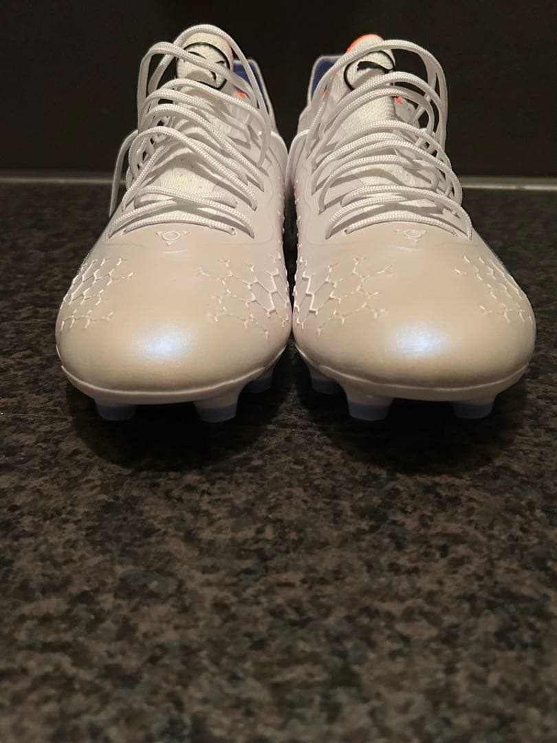 プーマ　キング　アルティメット HG サッカースパイク　28.0cm