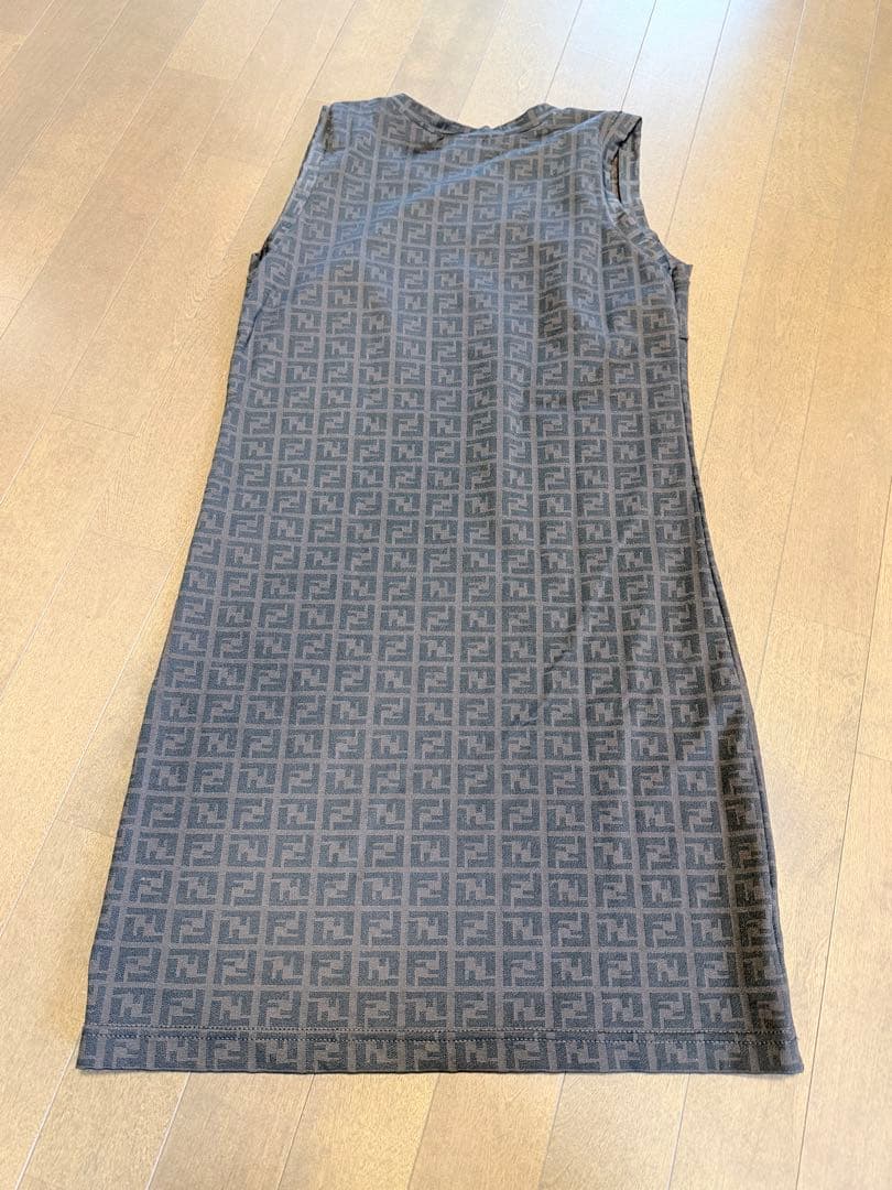 美品　フェンディ　ワンピース　レディース　ズッカ　42