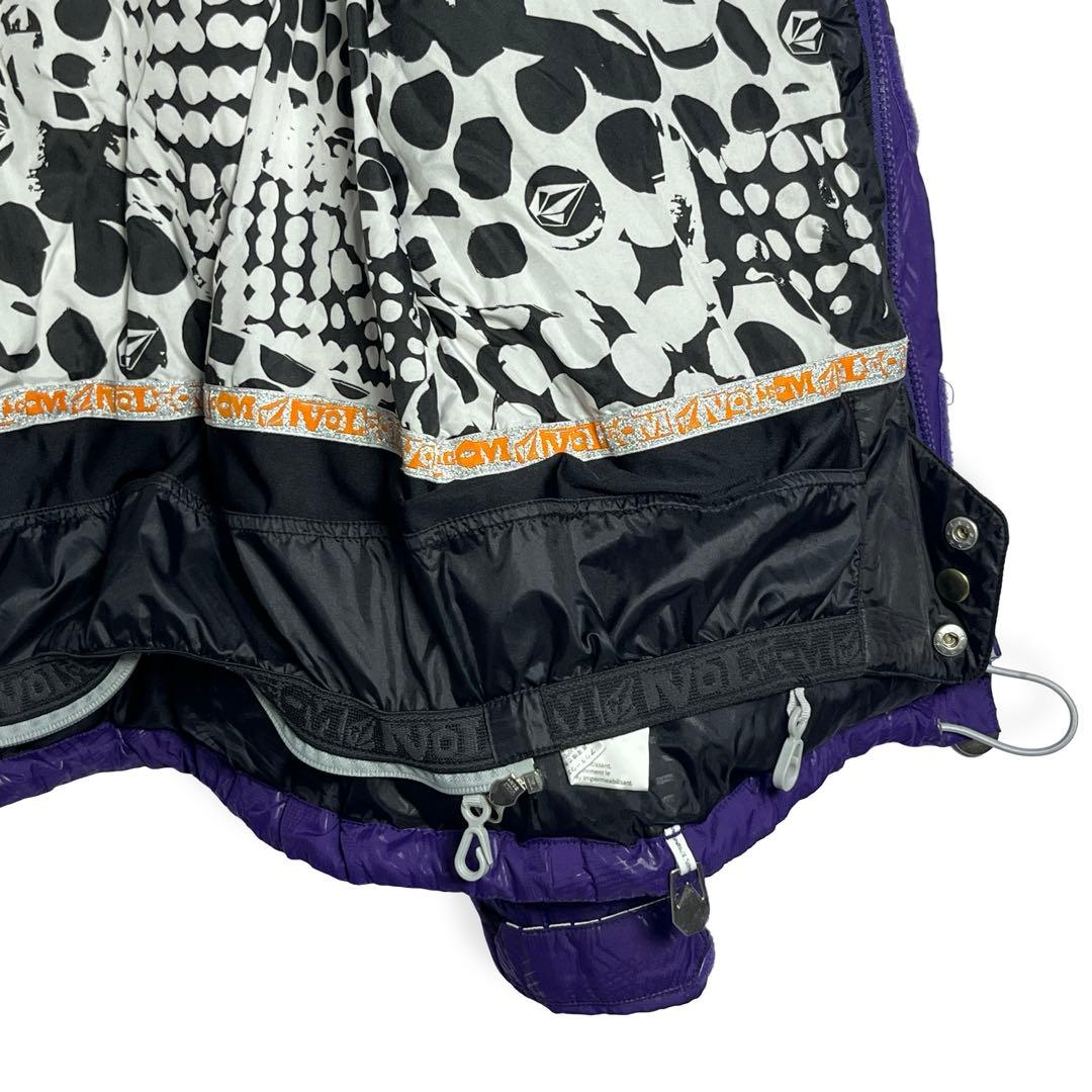 美品✨VOLCOM スノボウェア THERMONITE ダウンジャケット