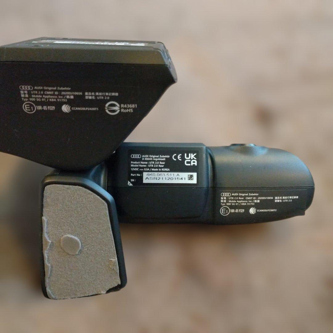 アウディ 純正UTR ドライブレコーダー