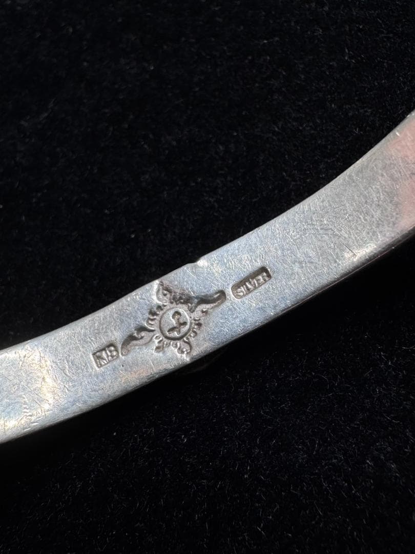 【16.5cm】　K18/SILVER ファーストアローズ バングル シルバー