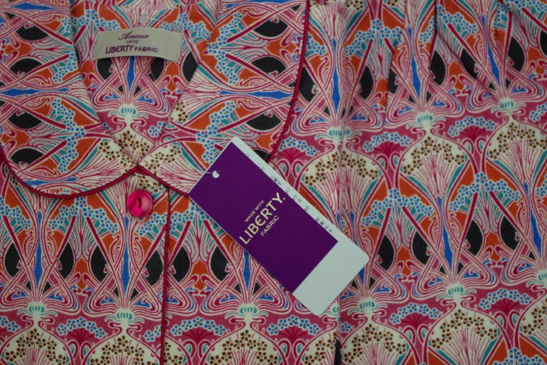 【新品】リバティ LIBERTY fabric　厚手スムースニットパジャマ（L)
