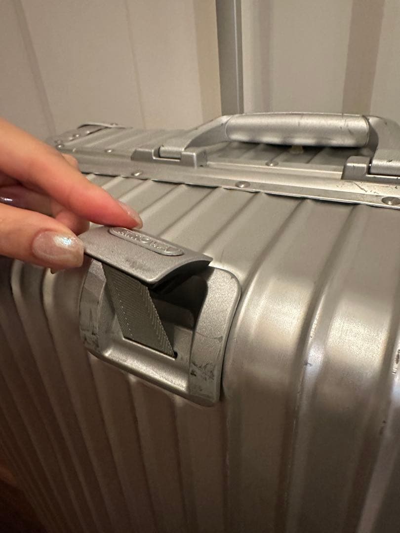 【最安値】RIMOWA 4輪 トパーズ 98L アルミ キャリーケース