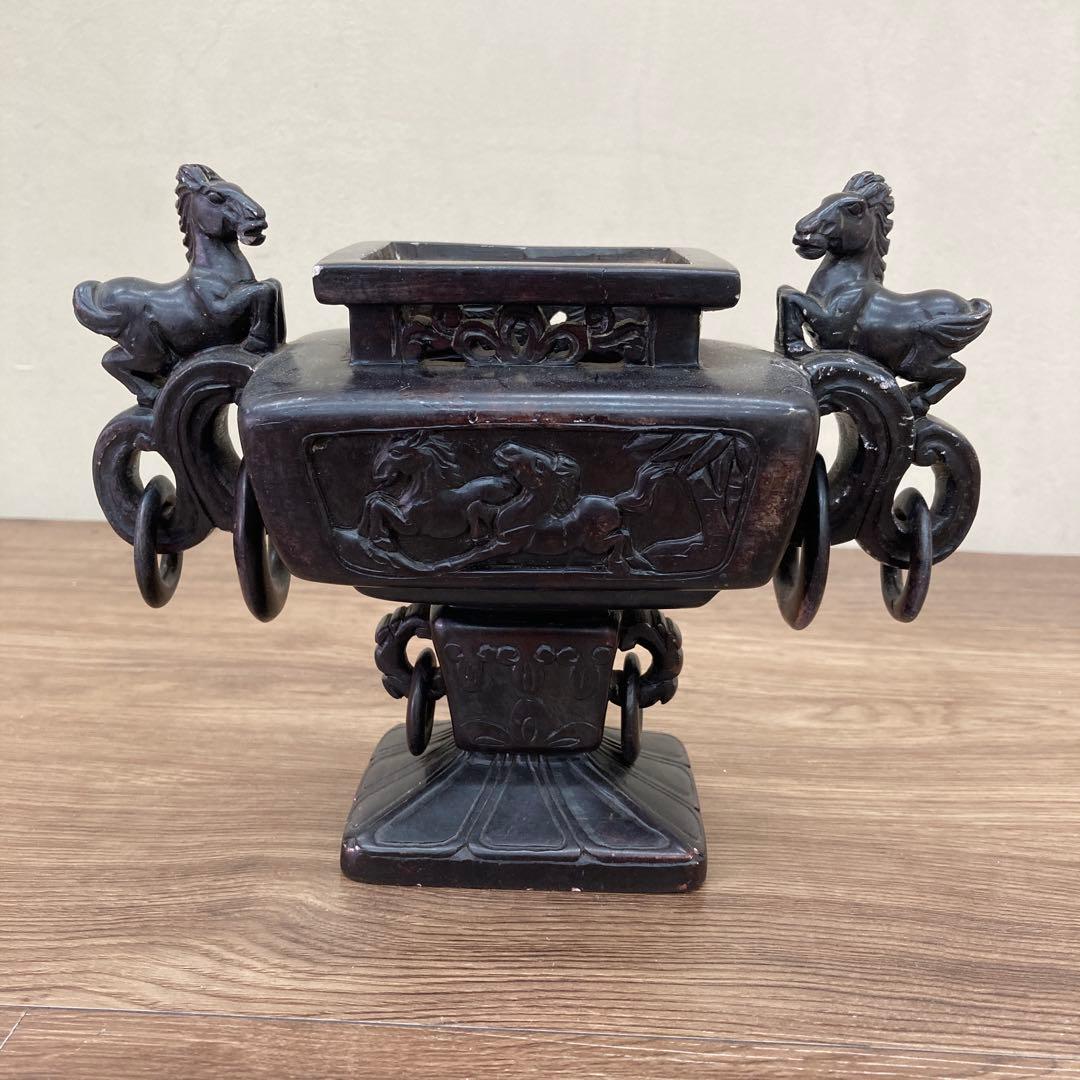 E-4 【希少】馬 彫刻 香炉 飾り壺 三足 蓋なし アンティーク 骨董品 イン