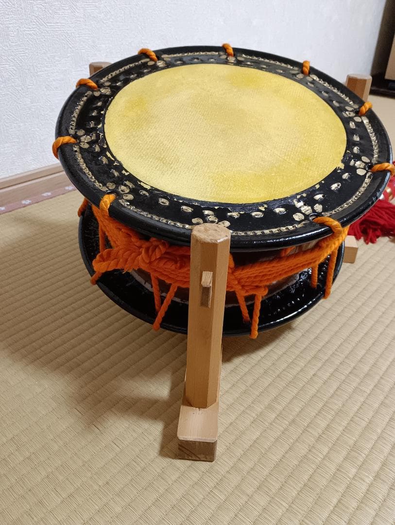 和太鼓　 締め太鼓　銭太鼓　直径約35cm バチ1セット付き