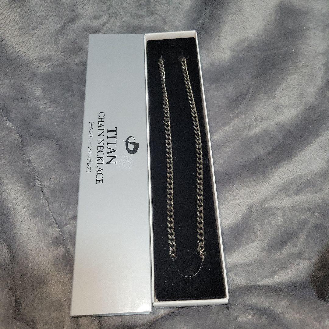 Phiten TITAN チェーンネックレス