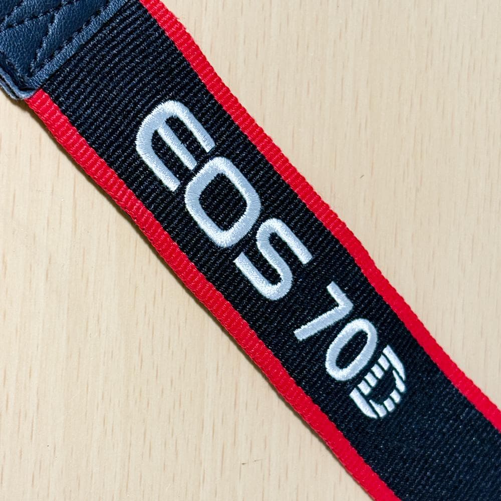 Canon EOS70D レンズセット 背面液晶ムラ有り　シャッター10272回