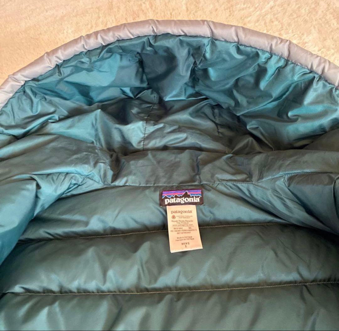 FA13 パタゴニア　ハイロフトダウンセーター　フーディ　S ニッケル　シルバー