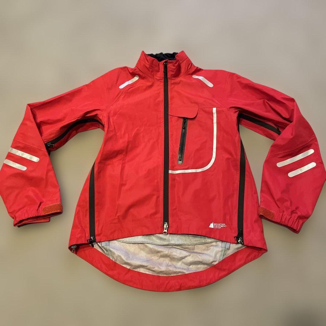 MOUNTAIN EQUIPMENT CO-OP レッドジャケット