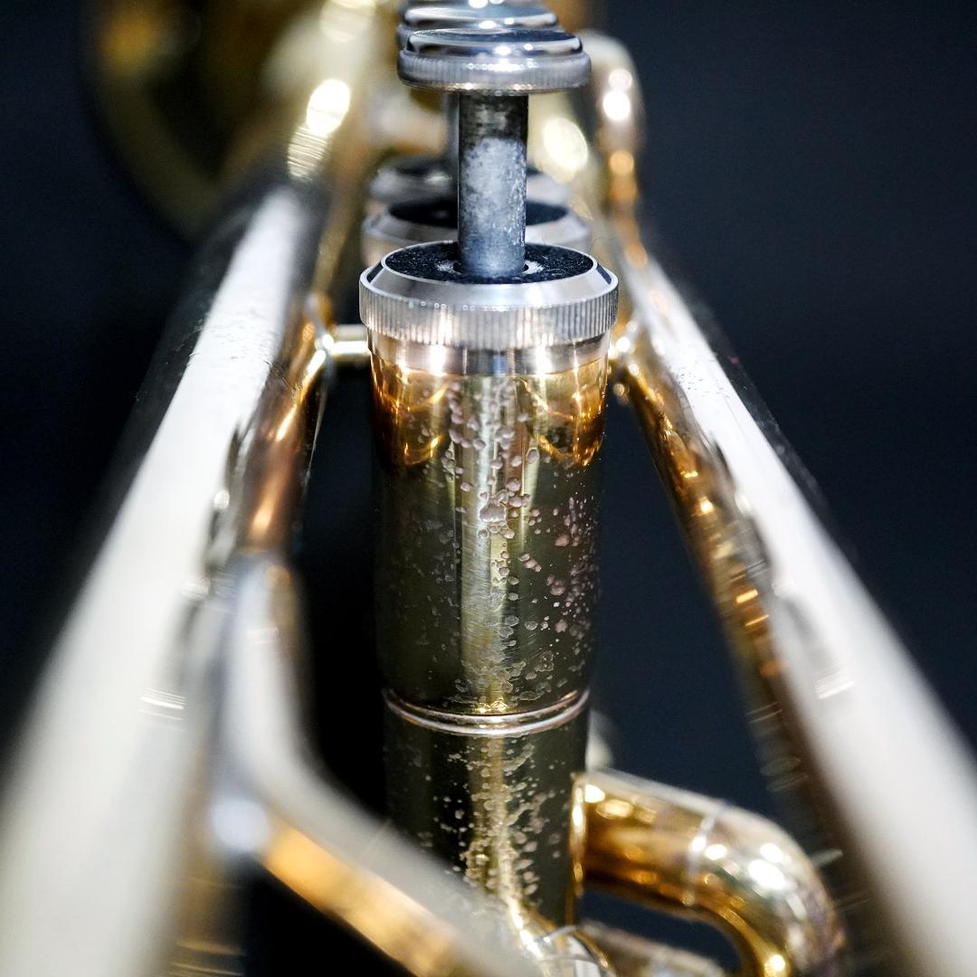 【アンラッカー】YAMAHAトランペット YTR2321／マウスピース／ケース