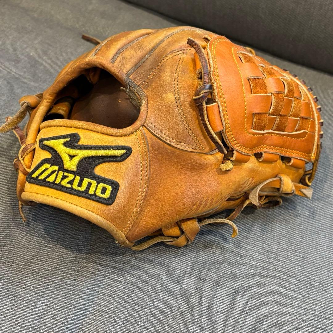 ミズノプロ 軟式 内野用 グラブ / グローブ