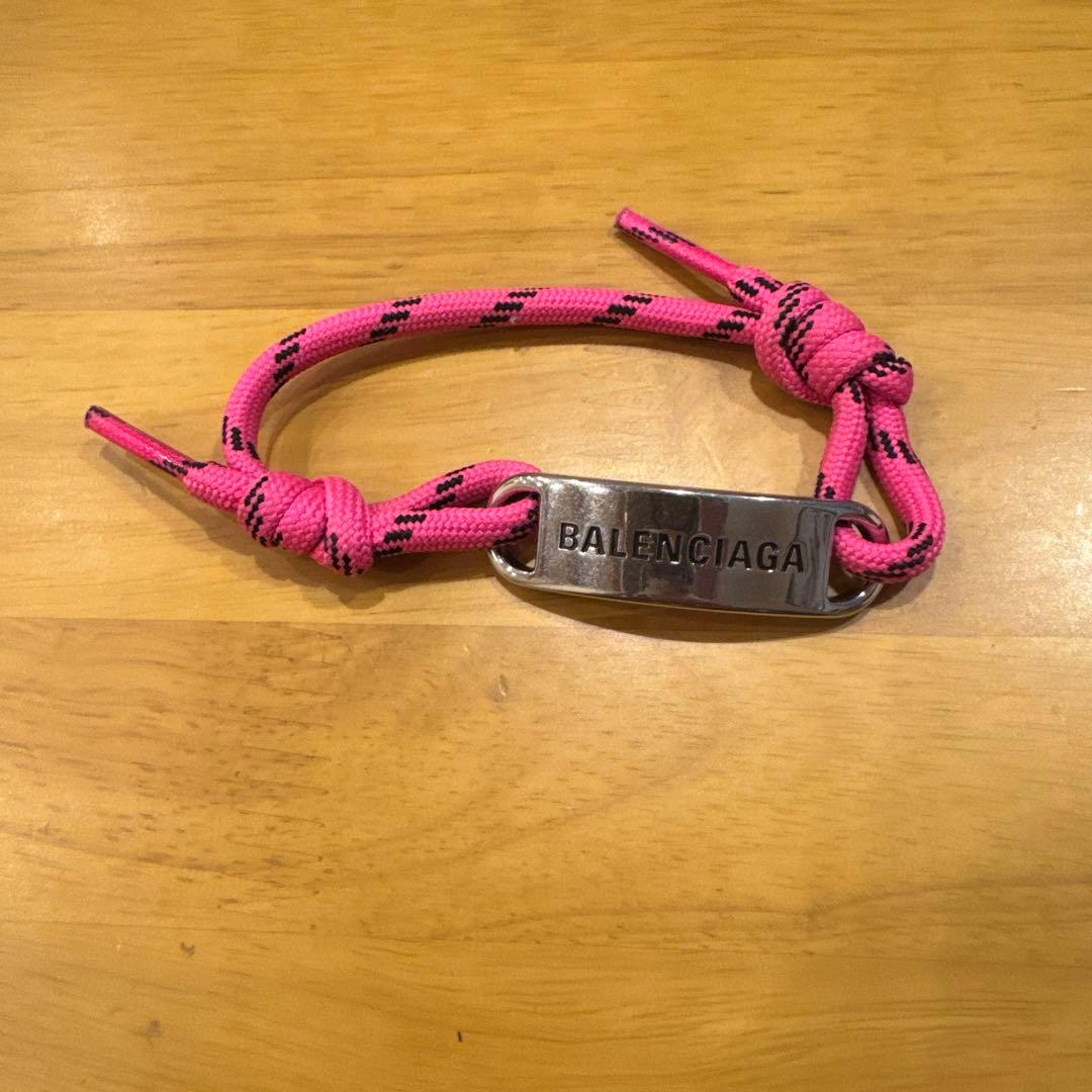 BALENCIAGA ブレスレット　ピンク　美品 Saint-germain Lace Bracelet in Pink/black/white/shiny Silver