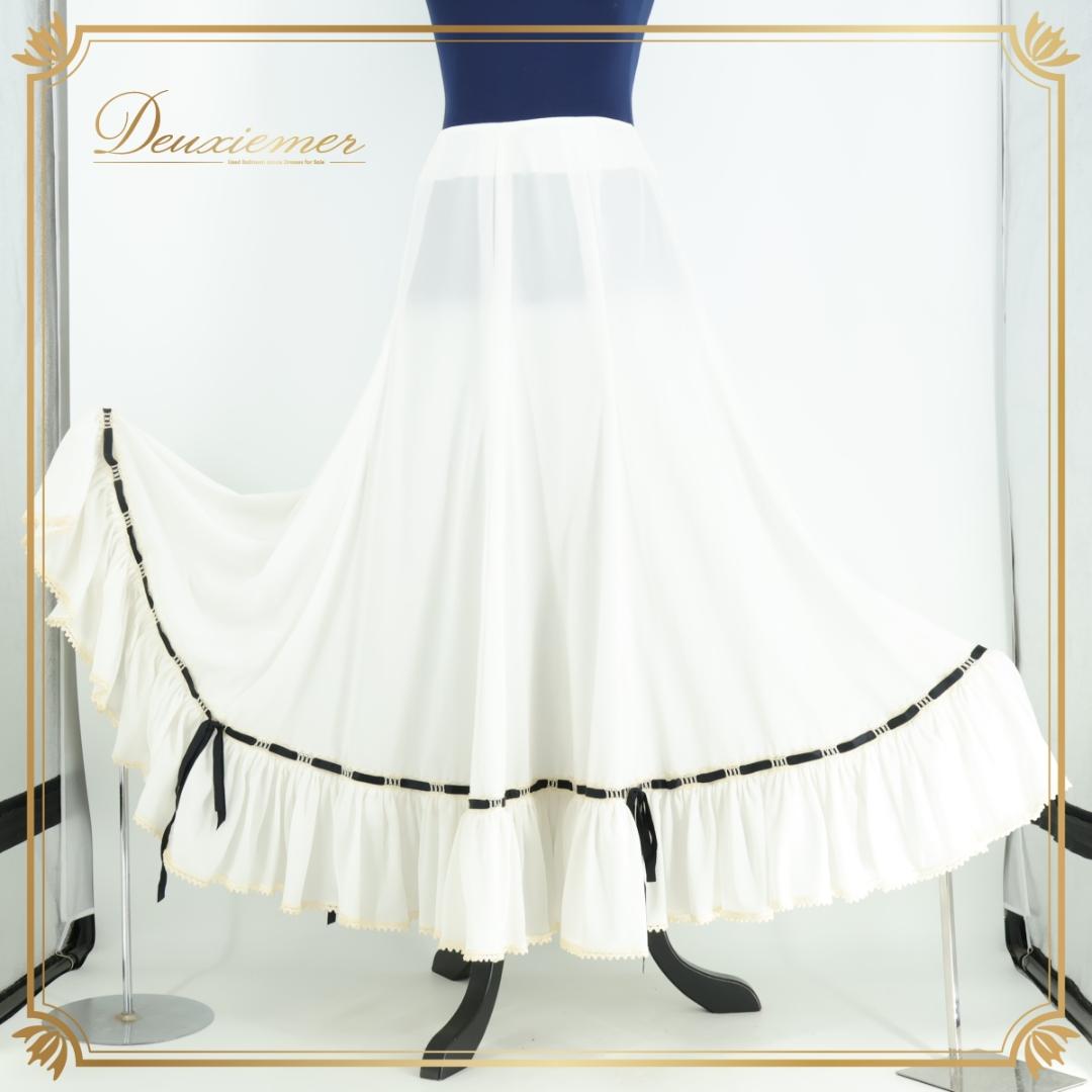 フラメンコ衣装】ホワイト BABY TEARS ファルダ ペチコート 白 黒