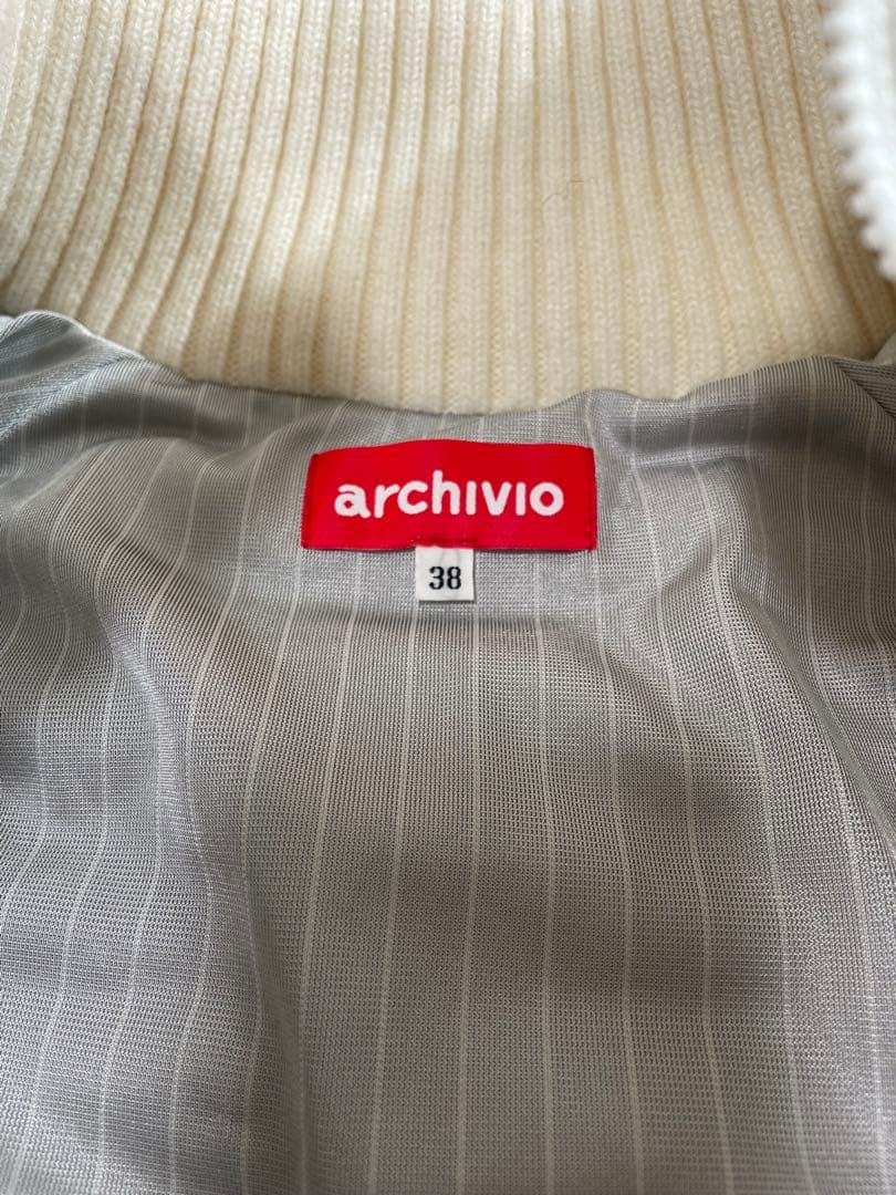 【タグ付き新品未使用】　アルチビオ　メタリックキルト保温ブルゾン　38サイズ