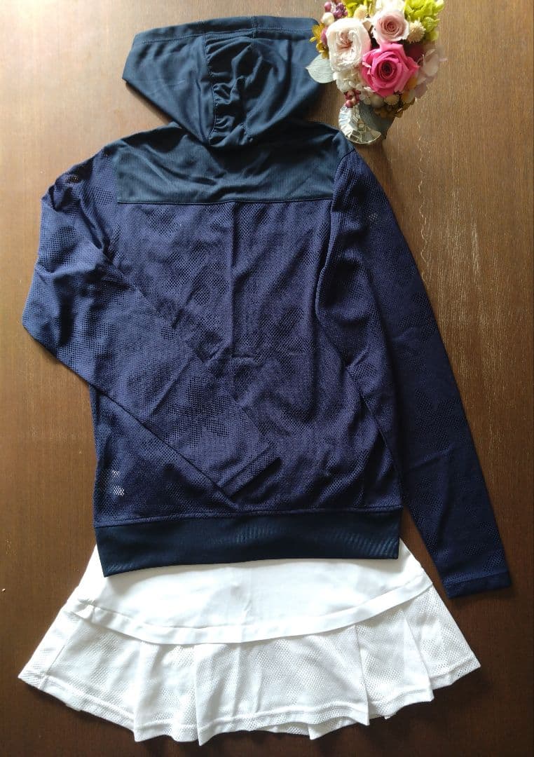 【極美品】バボラ　レディース　テニスウェア　3点セット　Mサイズ