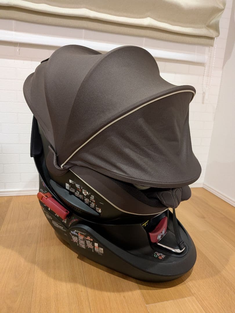 AILEBEBE　クルット5Sグランス　新生児から　回転式チャイルドシート