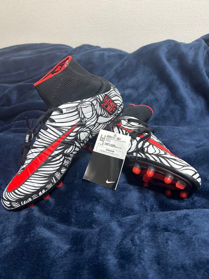 NIKEハイパーヴェノムファントム ll NJR FG - メルカリ