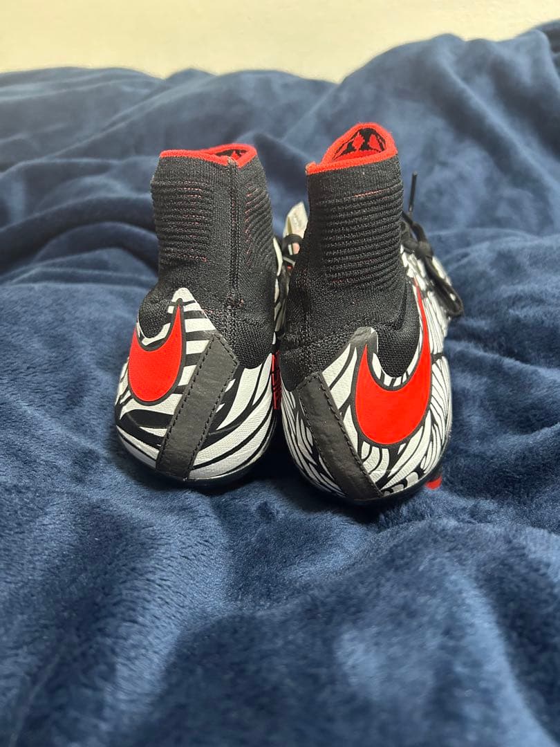 NIKEハイパーヴェノムファントム ll NJR FG - メルカリ