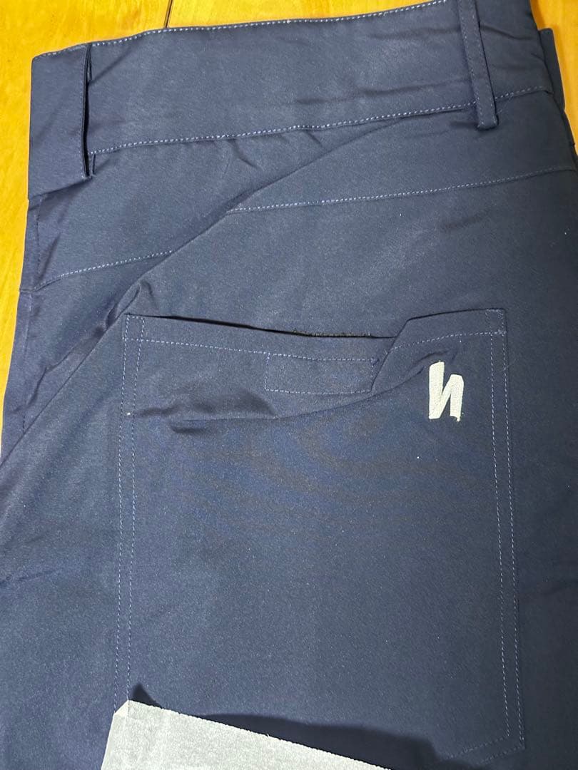 「新品未使用」harlaut Apparel ヘンリックハーロゥ　sihtkid