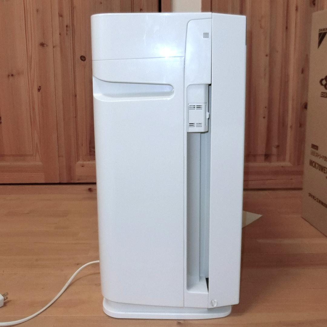【美品】ダイキン 加湿空気清浄機 MCK70WE7-W 箱取説有り