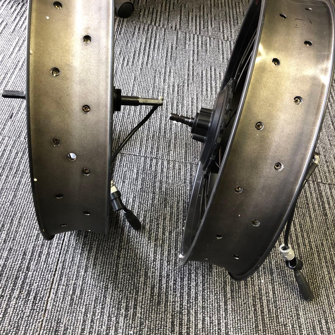 黒 電動ハブ 完組ホイール 直径42cm ②