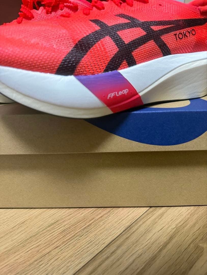 新品未使用　asics メタスピードエッジTOKYO 27.0cm