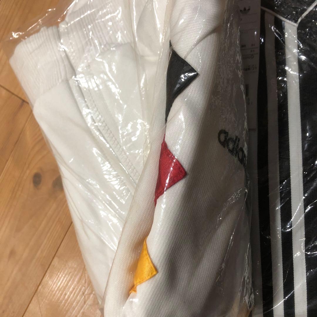 未開封！ドイツ代表 92'欧州選手権 デサント ジャージ上下 - メルカリ