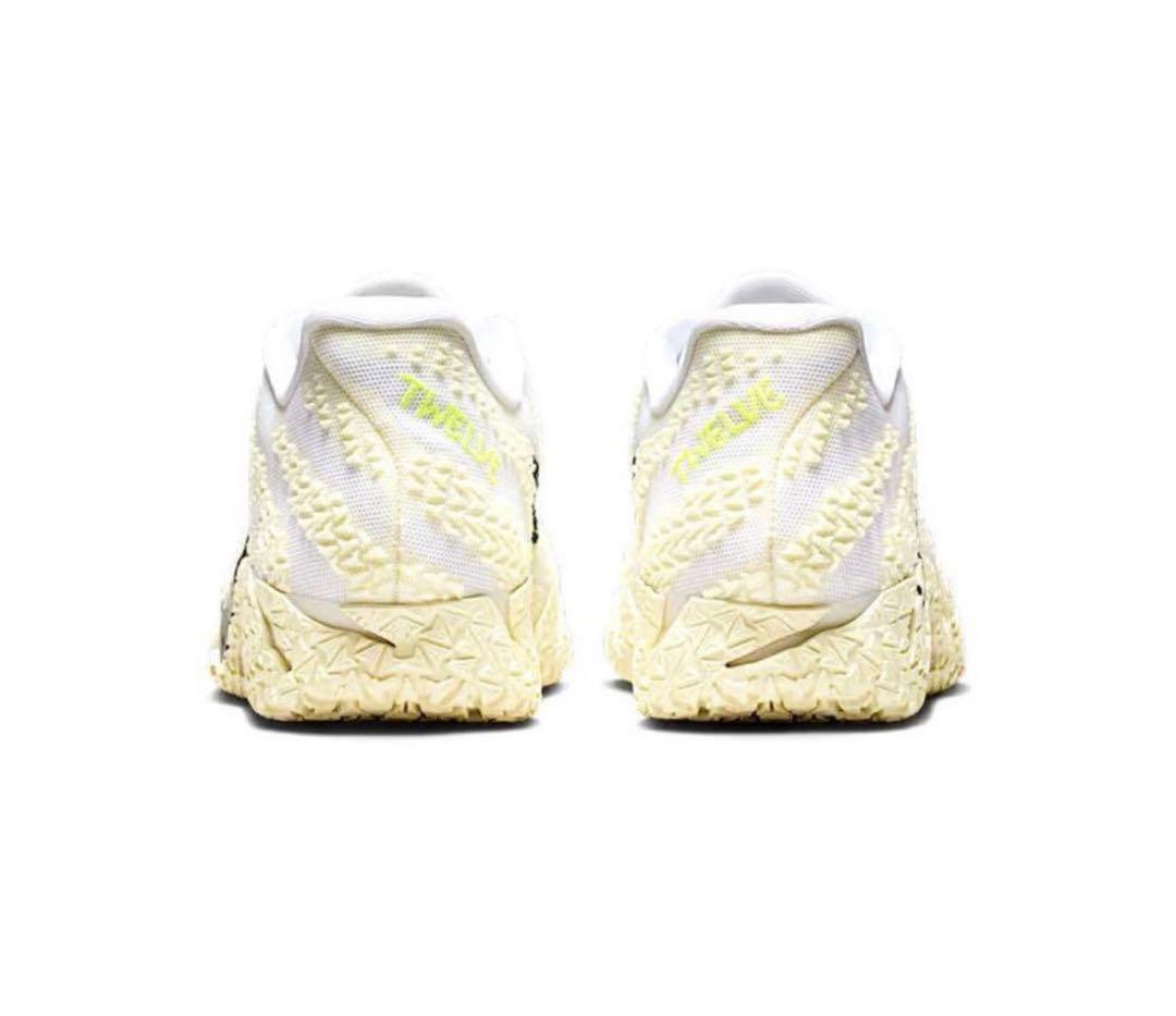 ナイキ ジャ3 ココナッツミルク