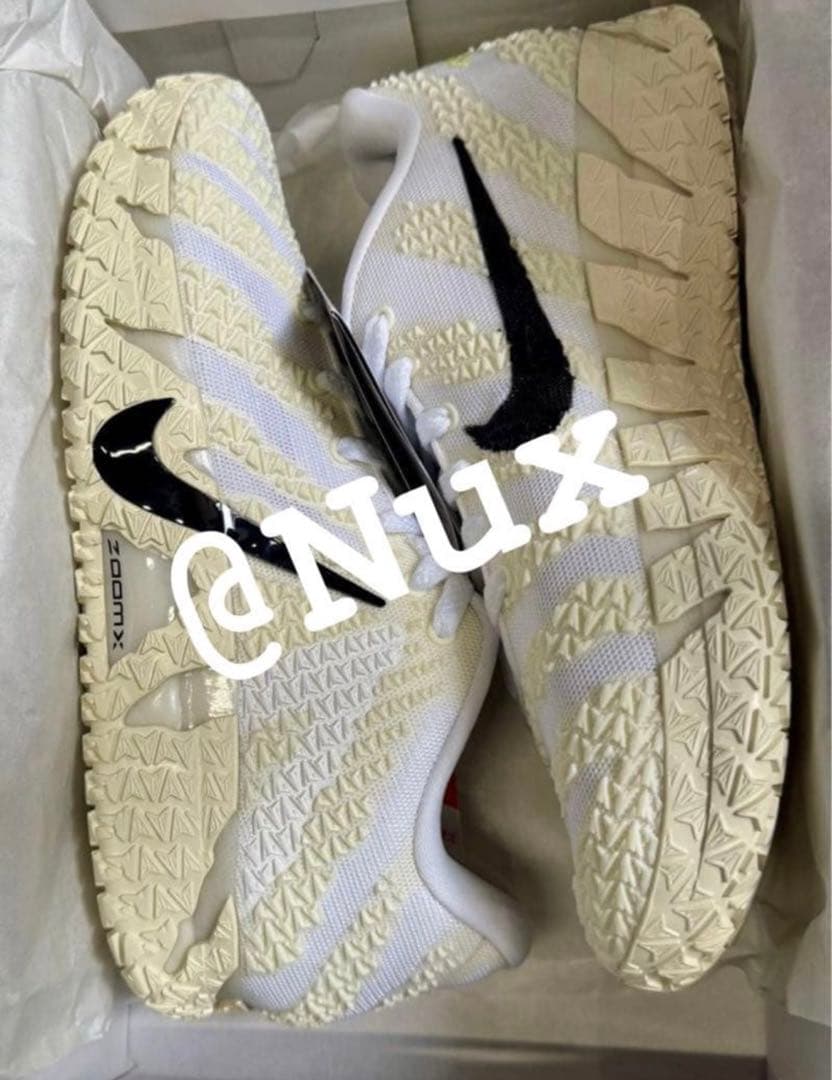 ナイキ ジャ3 ココナッツミルク