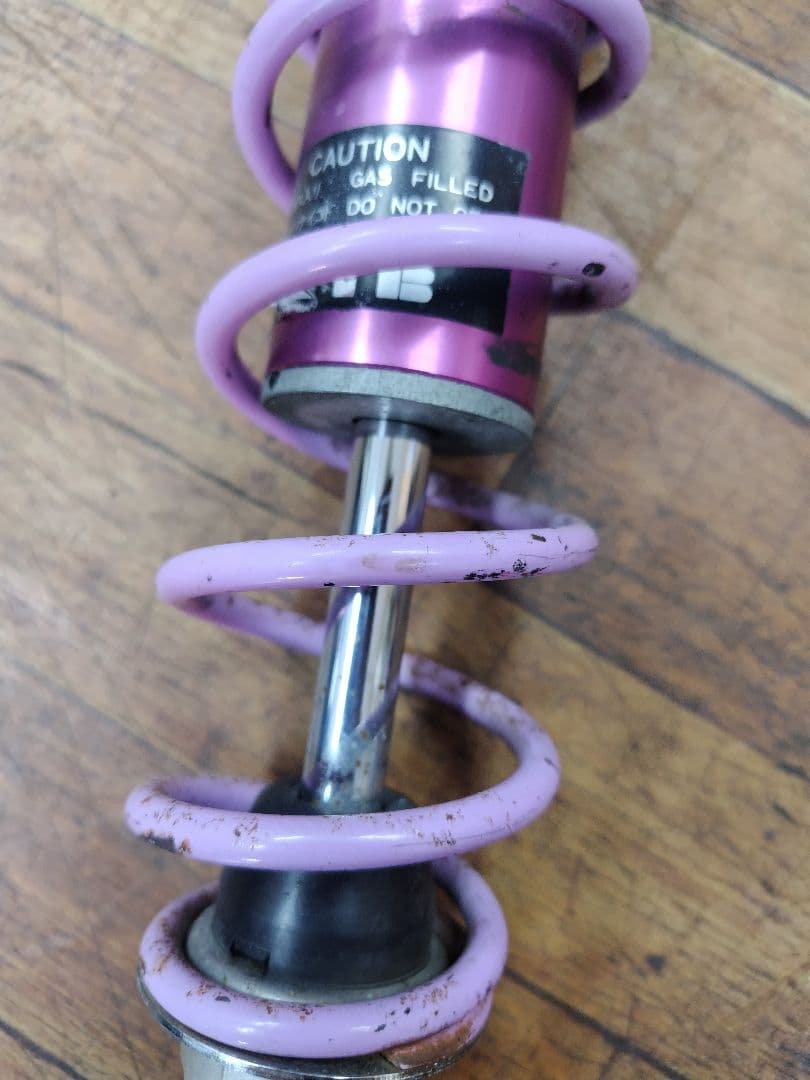 値下げしましたモンキー12V カヤバ　リアサスペンション 330m