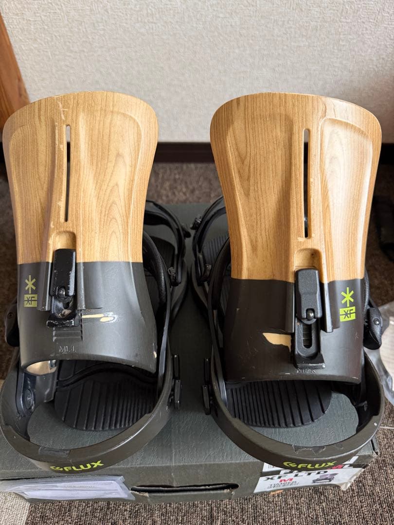 16-17 FLUX XF LTD Mサイズ　フラックス　カービング　軽量