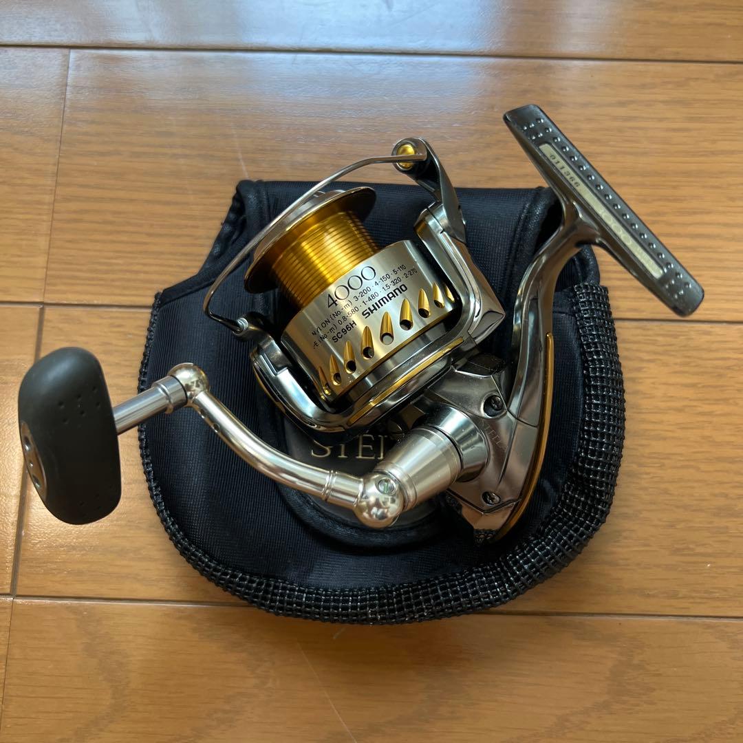 リール　シマノ　04ステラ3000 (スプールは4000) 付属品付き