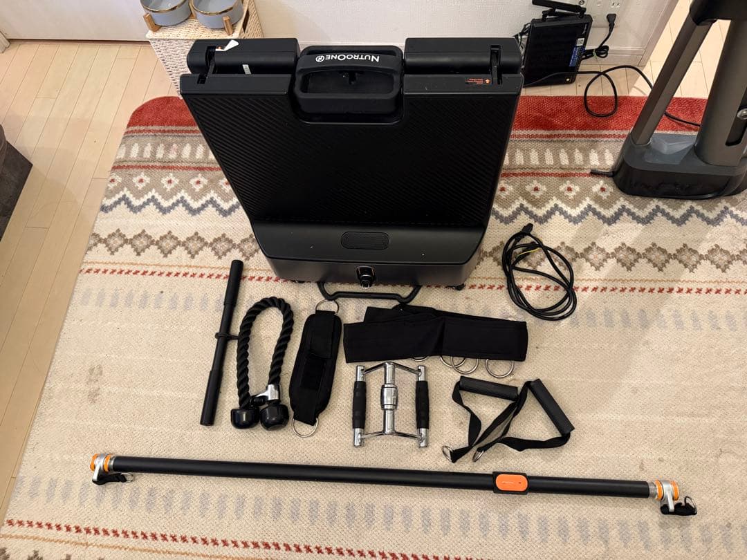 購入注意 NUTROONEトレーニングベンチ セット品の通販はau PAY