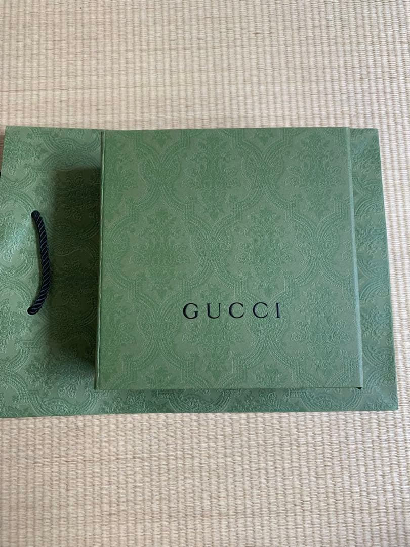 新品GUCCI ダブルGバックル ベルト 箱付き