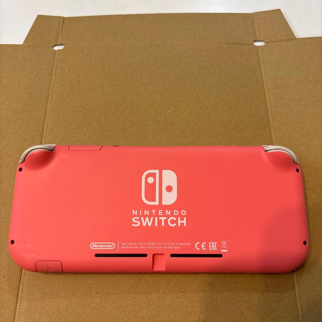 Nintendo Switch Lite ピンク 肉球デザイン　クリアカバー