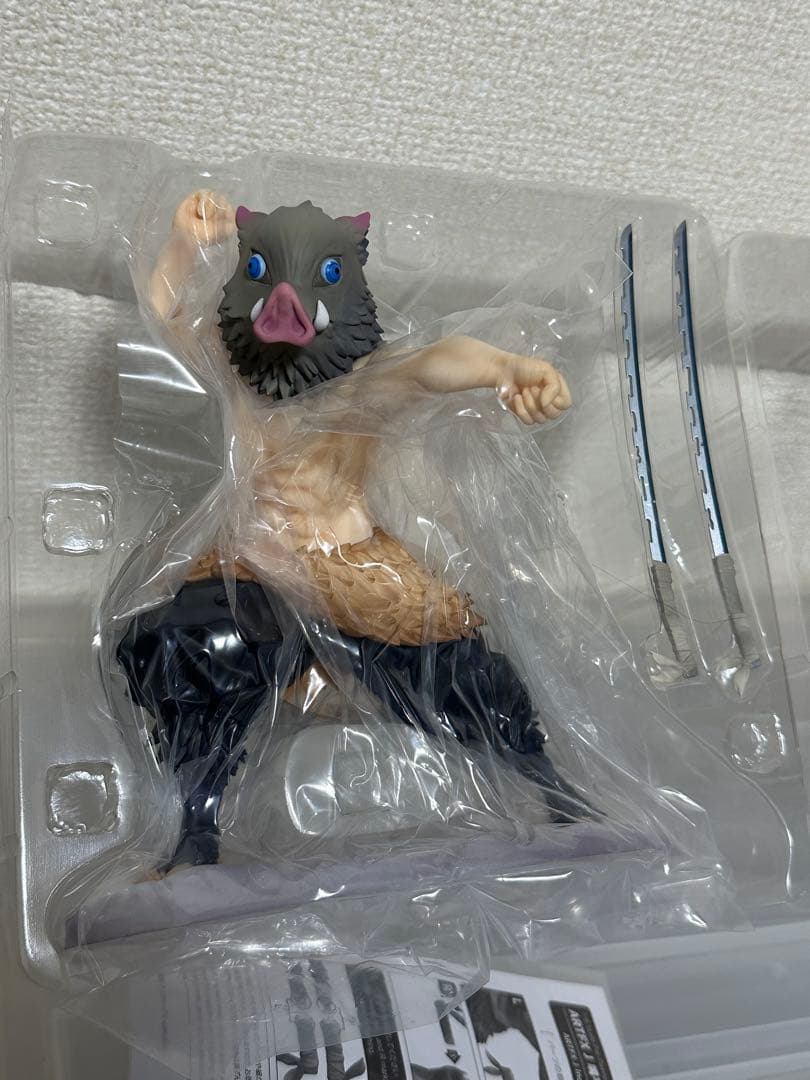 鬼滅の刃 ARTFX J フィギュア 嘴平伊之助