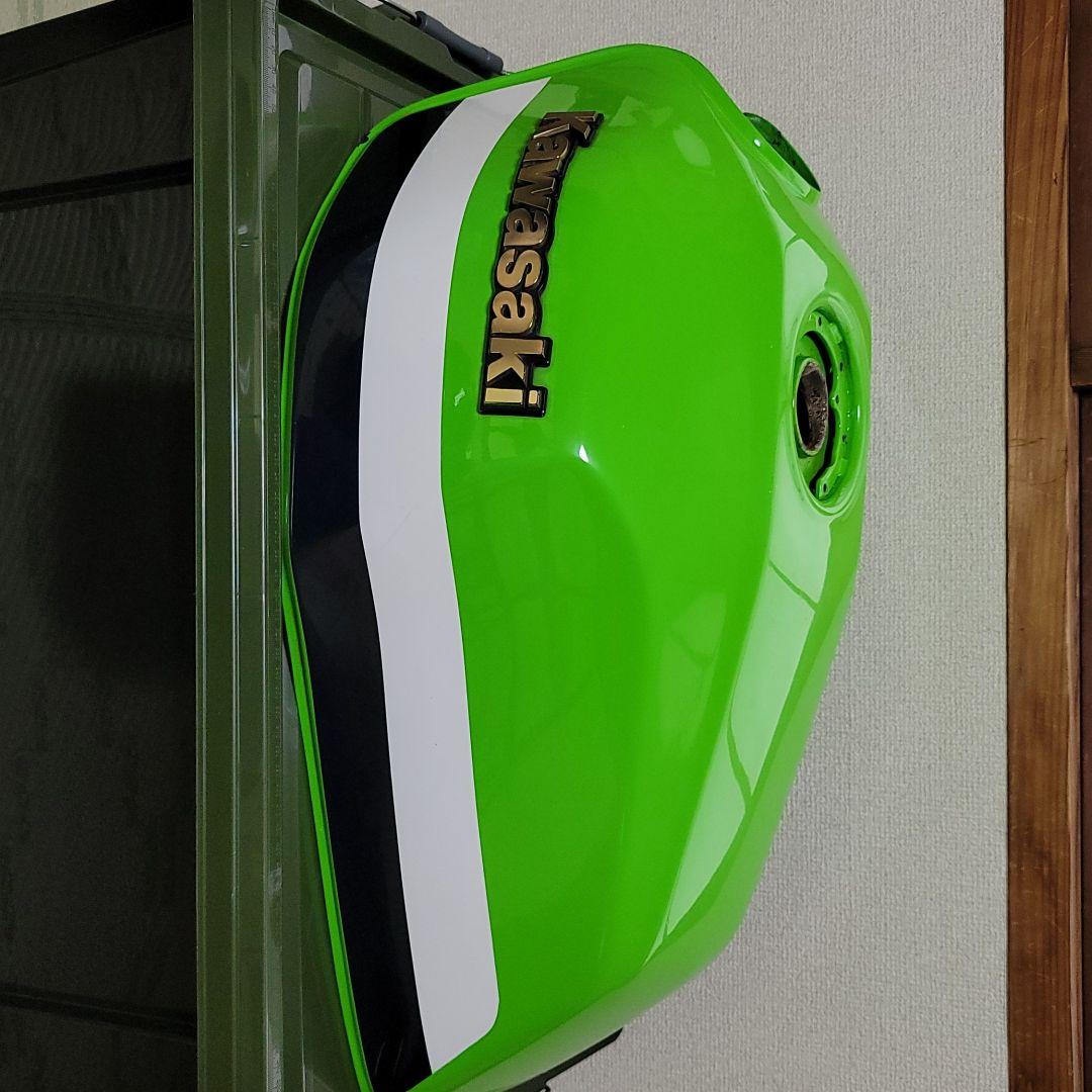 kawasaki zrx400 ガソリンタンク タンク - メルカリ