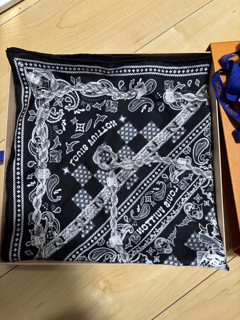 ルイヴィトン 24aw シルク バンダナ スカーフ